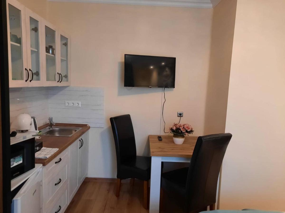 Kek Laguna Wellness Apartmanok Egerszalok Exterior photo