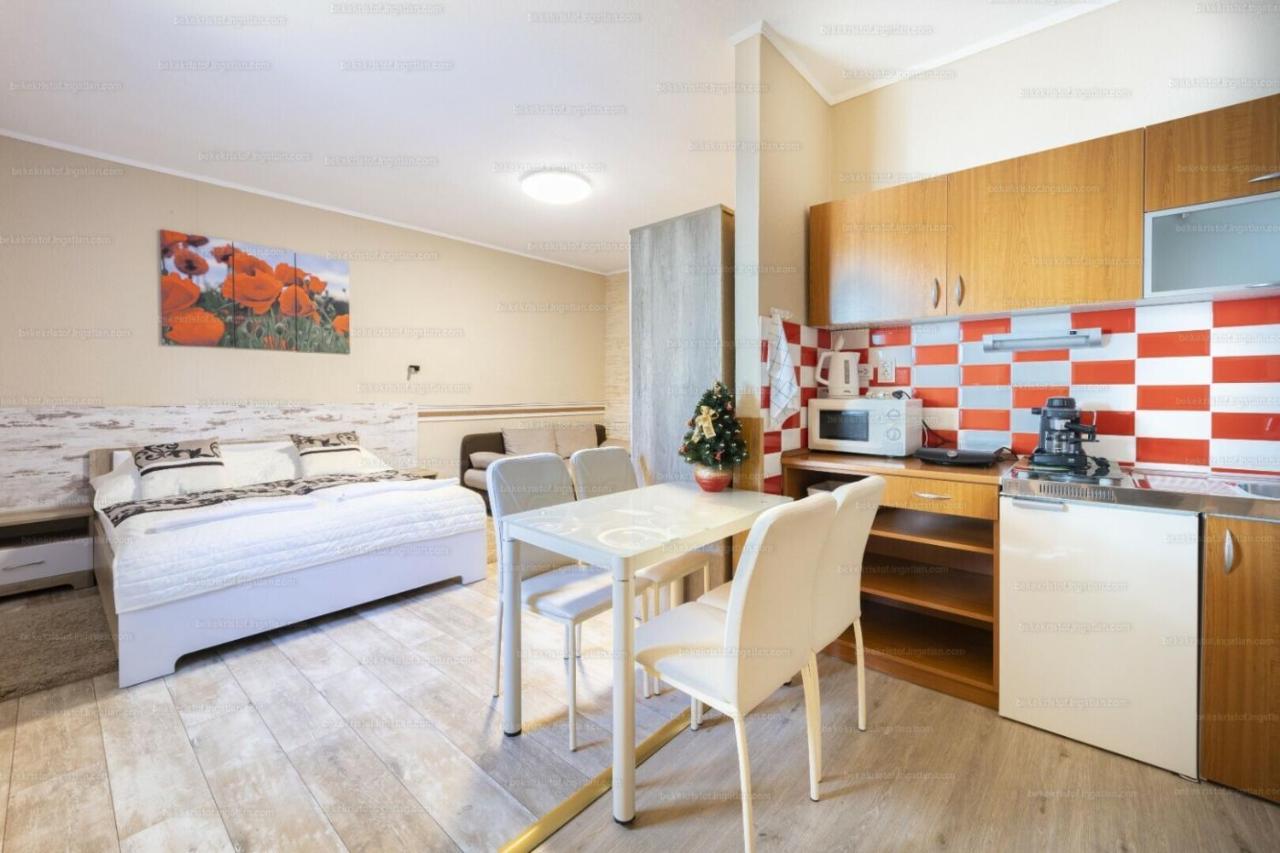 Kek Laguna Wellness Apartmanok Egerszalok Exterior photo